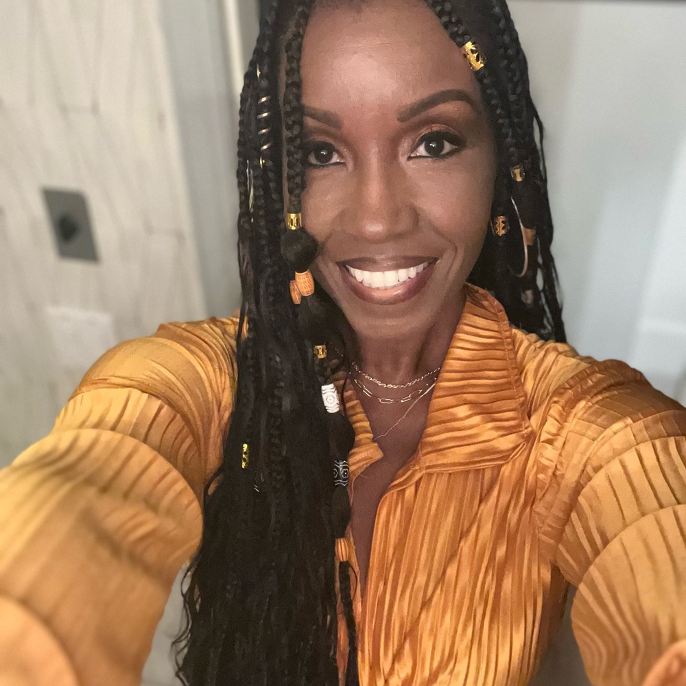 Meet your Posher, Charlotte